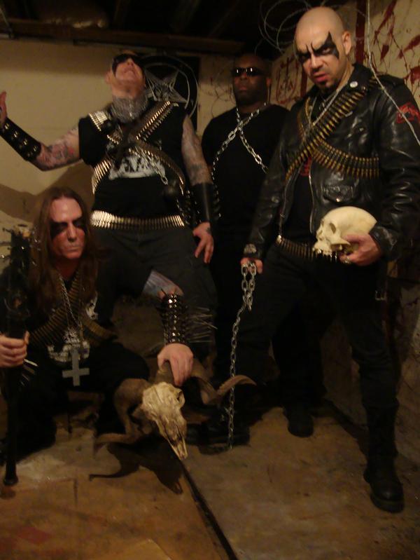 Encyclopaedia Metallum: The Metal Archives • View topic - Funny,  interesting or unusual band, member or event photos